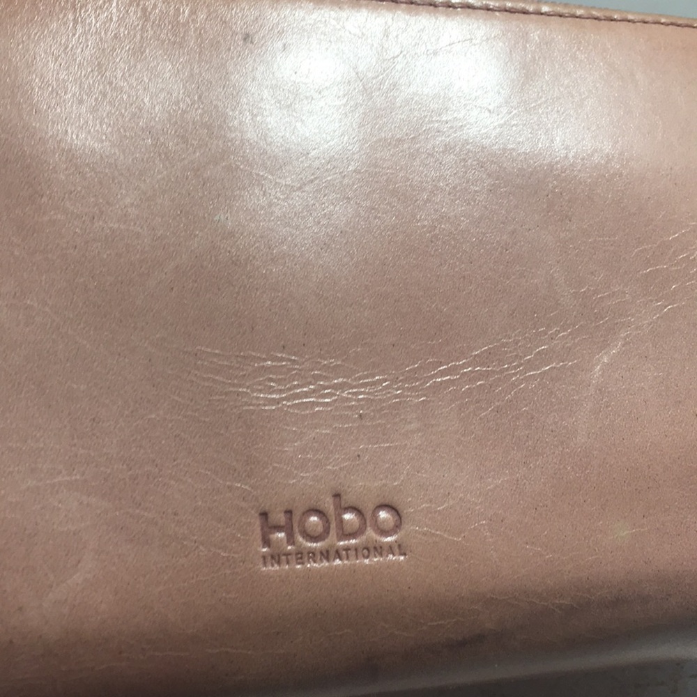 HOBO vintage leather zipper Clutch Wallet rose pink. - Picture 2 of 10